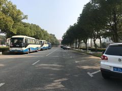 -东方绿舟酒店-停车场