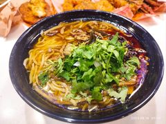 鲜蘑海带肉丝面-东方削面(迎泽街店)