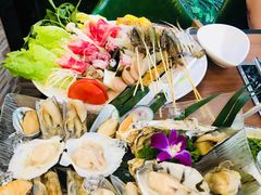 -樾餐厅泰式海鲜火锅(民歌湖店)