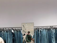 -URBAN REVIVO(西安Momopark店)