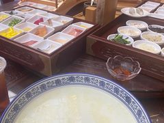 -香麒园·过桥米线·南湖雅宴