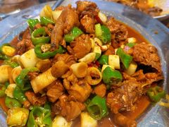 -俭寨大盘鸡·手抓肉·烧烤新疆菜(乌苏路店)