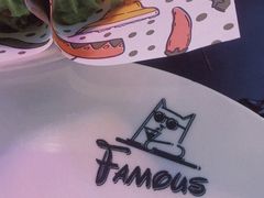 -Famous肥猫墨西哥音乐餐吧(五棵松华熙LIVE店)