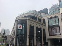 -TESLA 特斯拉(上海太古汇体验店)