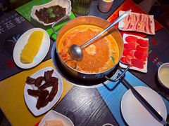 -四季喧黔味豆米火锅(万达广场店)