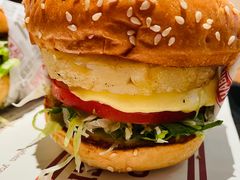 -The Habit Burger Grill 哈比特汉堡(复兴soho店)