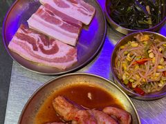-釜山火炉·海鲜烤肉(紫藤路店)