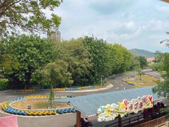-龙凤山庄影视度假村
