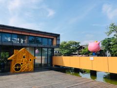 -田园东方蜜桃村的田野营地