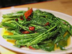 -休记光头香辣蟹干锅店(衣冠庙店)