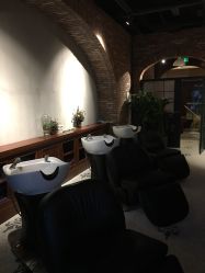 -THE BARN大屋理发馆