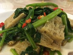 -马尔龙新疆饭店·清真(瑞景店)