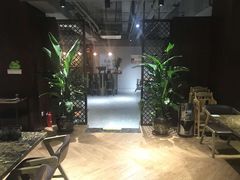 等位区-觅福里•熟成和牛餐厅