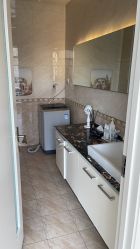 -苗方清颜痘肌研究所