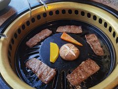 -炼火烤肉店