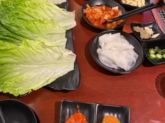 生菜-肉甲韩国木炭烤肉(新壹街1店)