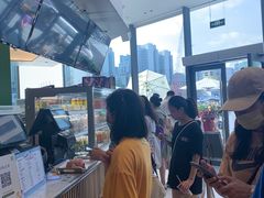 -奈雪的茶(优特汇店)