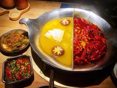 红颜花胶鸡锅-湊湊火锅·茶憩(杭州湖滨银泰in77店)