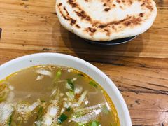 -清真马杰山牛肉汤馆