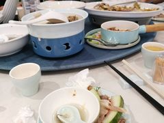 -满江红四季餐厅 · 国家五钻级酒家(新纪元大酒店店)