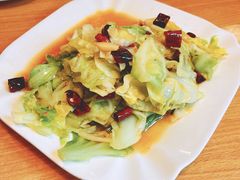 炝炒圆白菜-红京鱼(望京店)