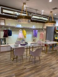 -格林童趣专业儿童摄影(公益西桥店)