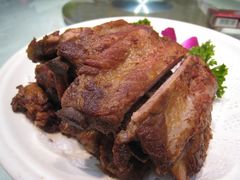 排骨湿漉漉的，味道一般-雍村饭店(西安钟楼大差市地铁站店)