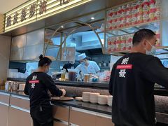 -香港新发烧腊茶餐厅(书城店)