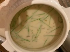 浓汤雪菜黄鱼小馄饨汤-玫瑰厅上海菜(兴国路店)