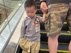 -澳优国际亲子游泳早教俱乐部(人和天地店)