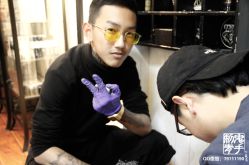 -鬼手纹身小鬼店