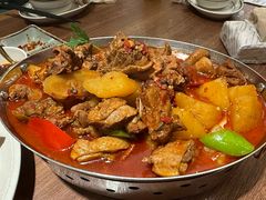 大盘鸡自带皮带面-贯贯吉·清真餐厅(浙江中路店)