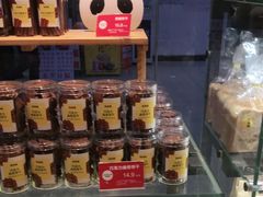 面包甜点陈列柜-味多美(民星路店)