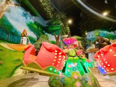 -蓝精灵乐园·世茂精灵之城主题乐园