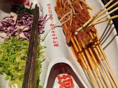 -威记烧嘢·南宁烧烤·超级生牛(绿地店)