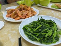 -小海豚•老字号海鲜餐厅(天涯店)