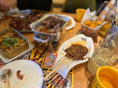 -喝丢一只鞋海鲜烧烤·海肠捞饭(东关街店)