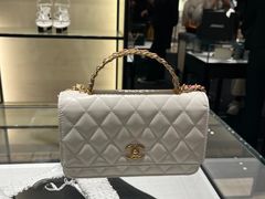 -CHANEL(恒隆广场店)