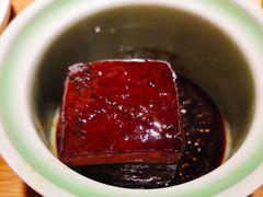 东坡肉-弄堂里·寻味杭州(湖滨银泰in77C区店)