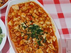 -洪霞餐馆·川菜·鲜货现炒(两江春城店)