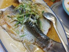 -食德喜·阳山鸡王食研基地