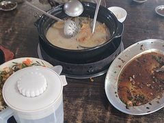 -鸿渡渔庄·特色鸭咀鱼