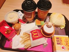 -麦当劳(新华路步步高店)