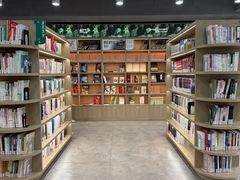 -曹家渡街道图书馆