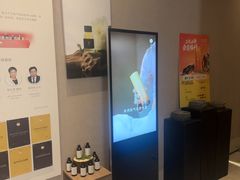 -灸春堂·艾灸·痛症·整脊连锁(之江银泰店)