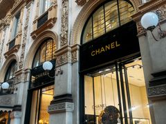 -文艺复兴百货(米兰大教堂广场店)