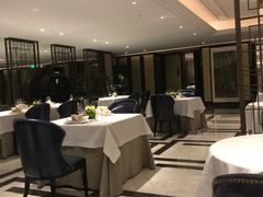 -Yan Ting 宴庭中餐厅(上海静安瑞吉酒店)