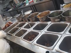 -魔都三兄弟酸辣粉·蘸卤炸串(虹桥万科店)