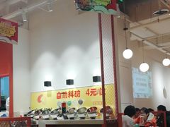 大堂-鸡遇虾煲干锅火锅(小寨金莎店)