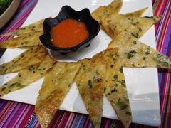 -香巴拉云南餐厅(华莱坞店)